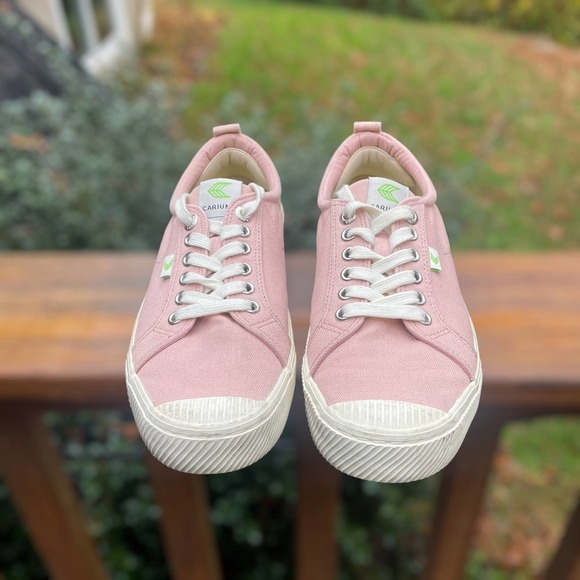 Cariuma OCA Low Sneaker in Pink Rose Canvas - Women's Size 10 1/2 - Picture 5 of 16